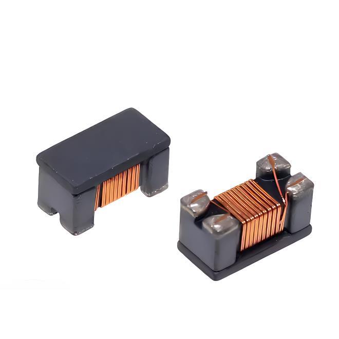 AWCM3216-221TF